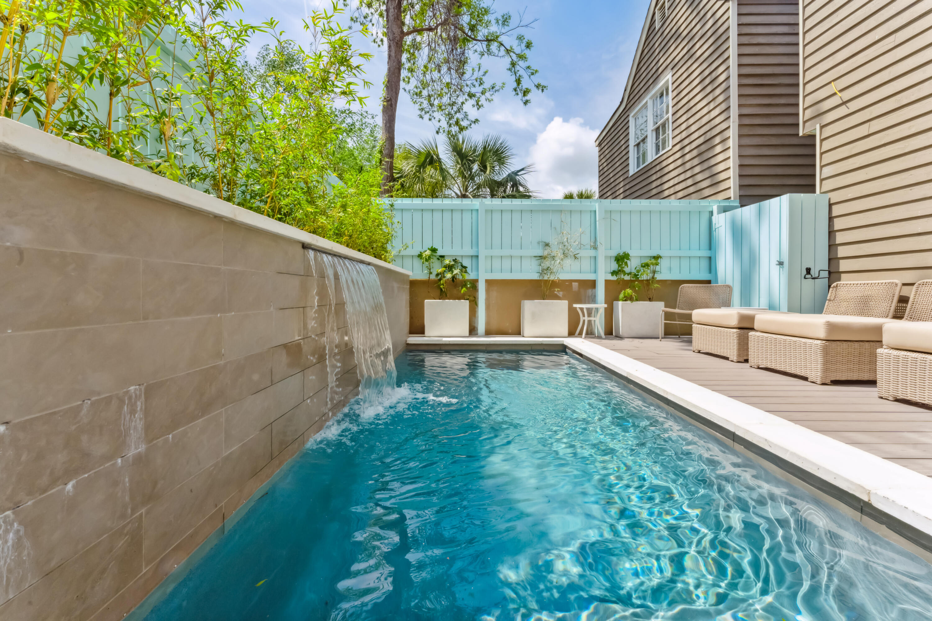 67 Spring Street Charleston SC 29403