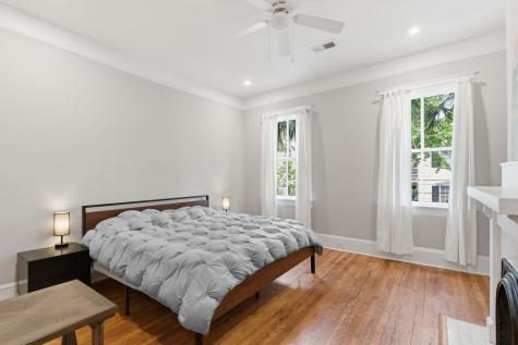 8 Pitt Street Charleston SC 29401