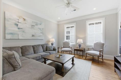 8 Pitt Street Charleston SC 29401