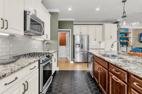 2340 Kings Gate Lane Mount Pleasant SC 29466