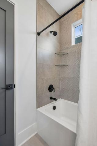 32 Sutherland Court Charleston SC 29403