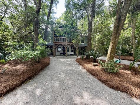 609 Dolphin Road Edisto Island SC 29438