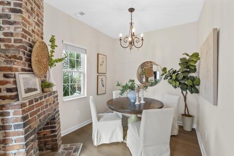 16 Strawberry Lane Charleston SC 29403