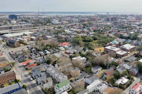 16 Strawberry Lane Charleston SC 29403