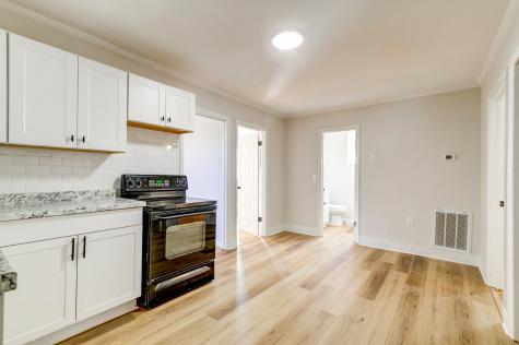5877 Kirkwood Avenue North Charleston SC 29406