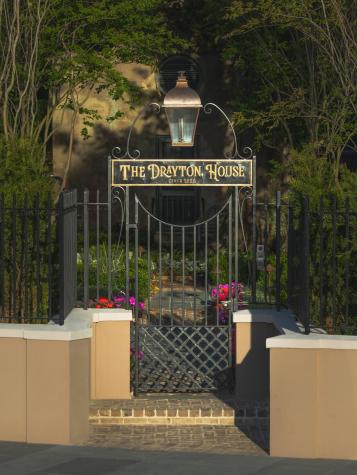 25 East Battery Street Charleston SC 29401