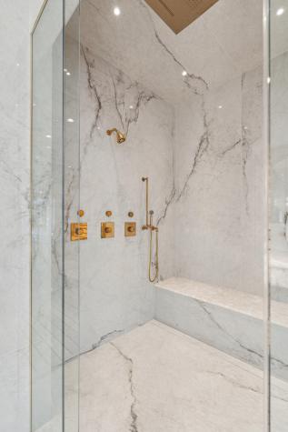 25 East Battery Street Charleston SC 29401