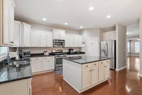 2307 Hummingbird Lane Summerville SC 29483