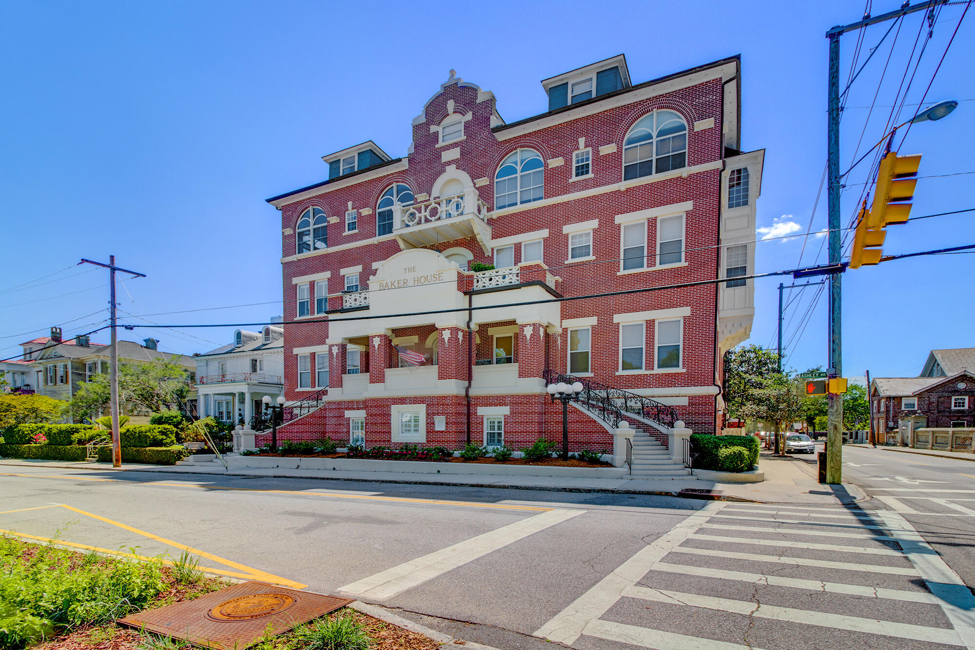 55 Ashley Avenue Charleston SC 29401