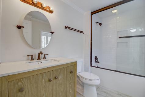 55 Ashley Avenue Charleston SC 29401