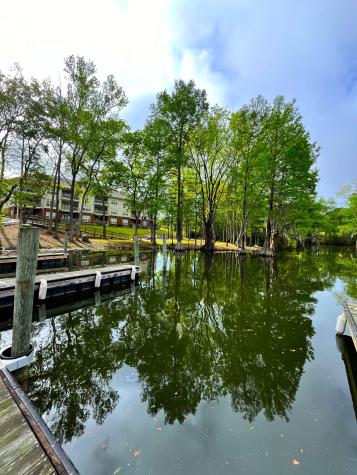 121 Ballard Lane Santee SC 29142