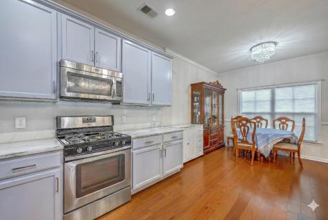 3811 Bonnecrest Lane North Charleston SC 29420