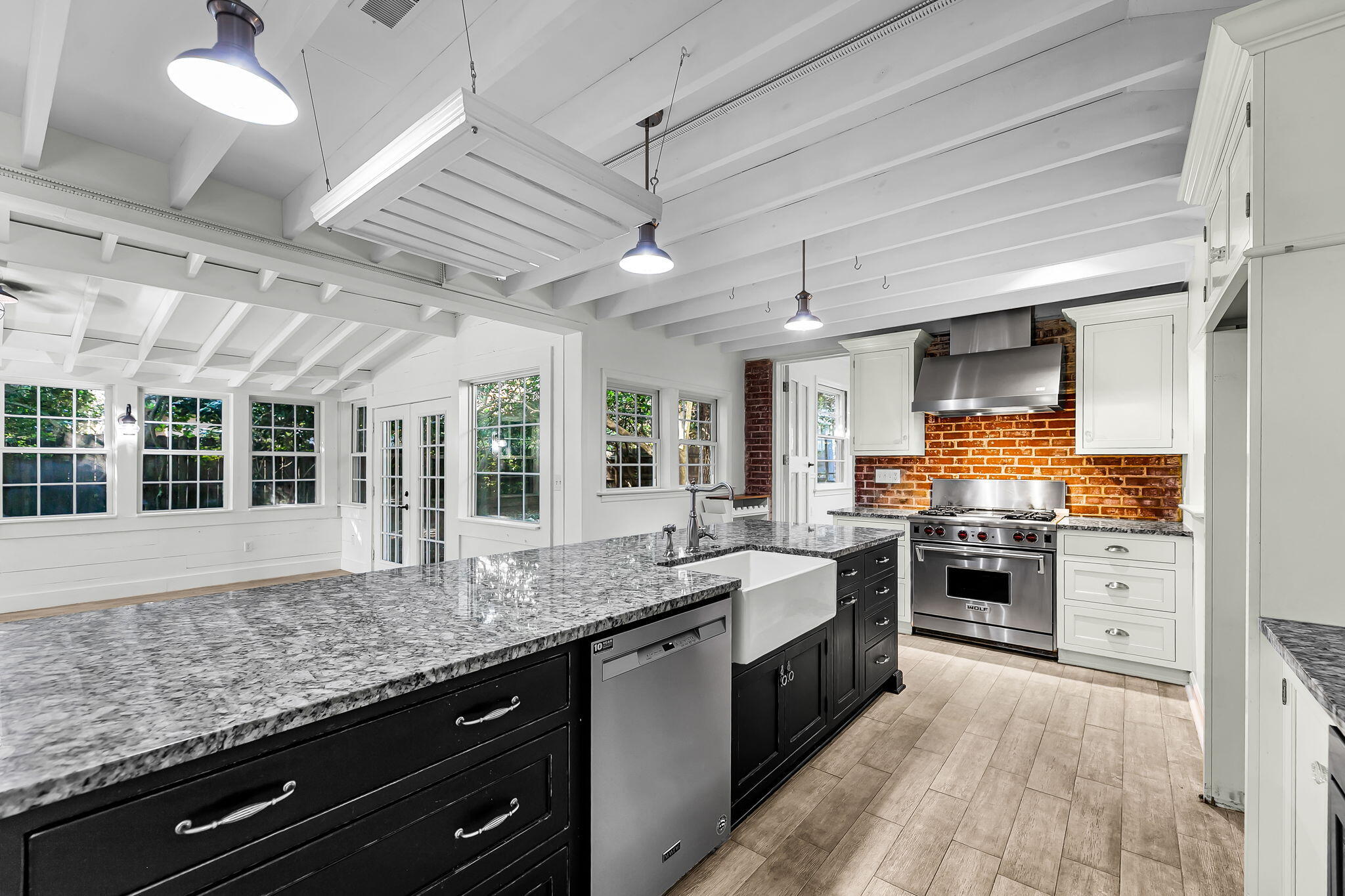 706 Sterling Drive Charleston SC 29412