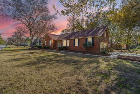 2206 Hunter Creek Drive Charleston SC 29414