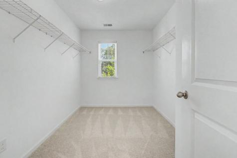 9697 Crofton Drive Ladson SC 29456