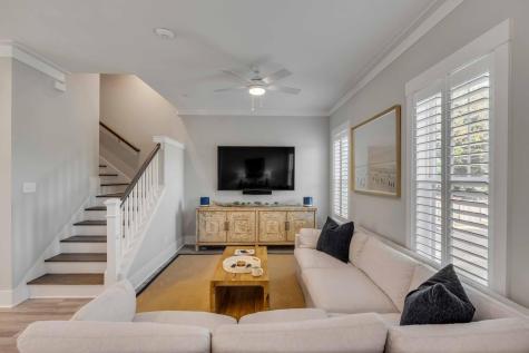 549 Cooper Village Lane Mount Pleasant SC 29464