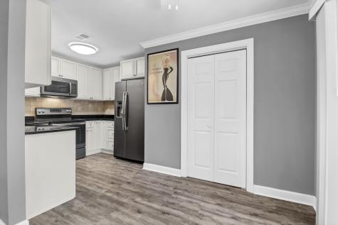 7911 Windfern Court North Charleston SC 29418