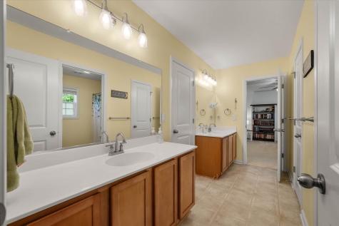 142 Comiskey Park Circle Summerville SC 29485