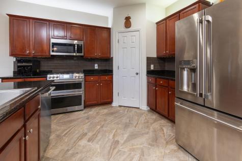 253 Cameron Street Summerville SC 29486