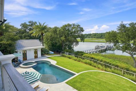 674 Olde Salt Run Mount Pleasant SC 29464