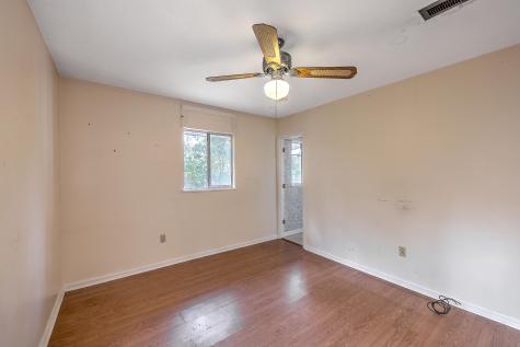 1218 Dennis Boulevard Moncks Corner SC 29461