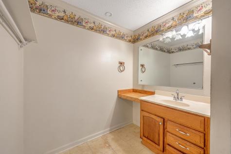 1218 Dennis Boulevard Moncks Corner SC 29461