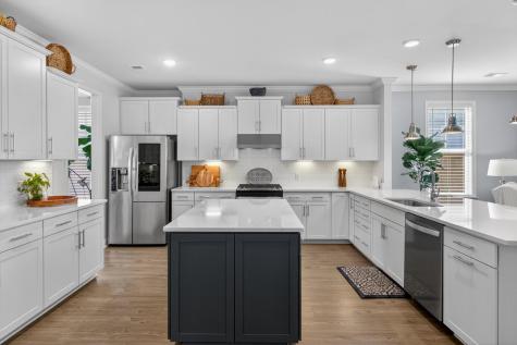 691 Blueway Avenue Summerville SC 29486