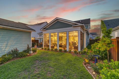 691 Blueway Avenue Summerville SC 29486