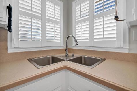 142 Palmetto Boulevard Edisto Island SC 29438