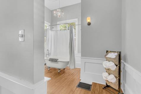 115 S Magnolia Street Summerville SC 29483
