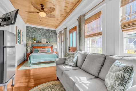 115 S Magnolia Street Summerville SC 29483