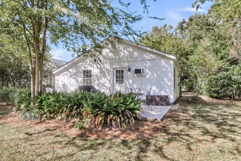 115 S Magnolia Street Summerville SC 29483
