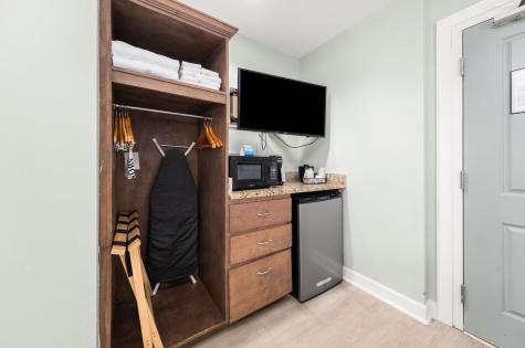 1004 Ocean Boulevard Isle Of Palms SC 29451