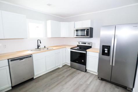 2121 Cosgrove Avenue North Charleston SC 29405