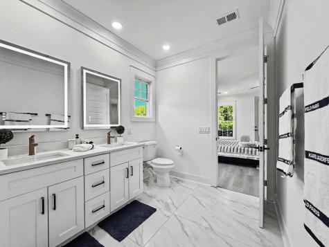 196 Challedon Drive Summerville SC 29485