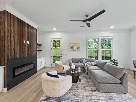 196 Challedon Drive Summerville SC 29485