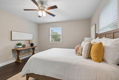1004 Point Of Light Lane Charleston SC 29412