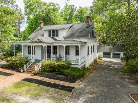 204 E 4th South Street Summerville SC 29483