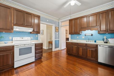 204 E 4th South Street Summerville SC 29483