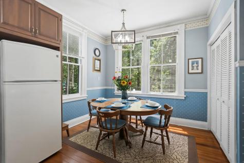204 E 4th South Street Summerville SC 29483
