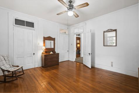 204 E 4th South Street Summerville SC 29483
