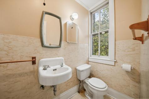 204 E 4th South Street Summerville SC 29483