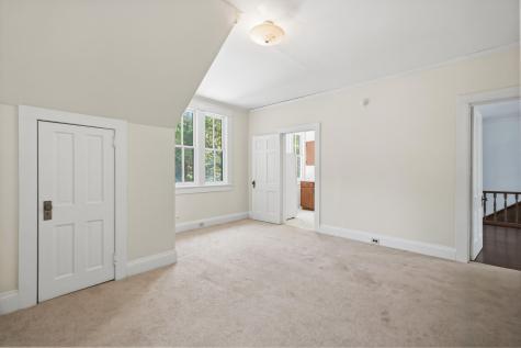 204 E 4th South Street Summerville SC 29483