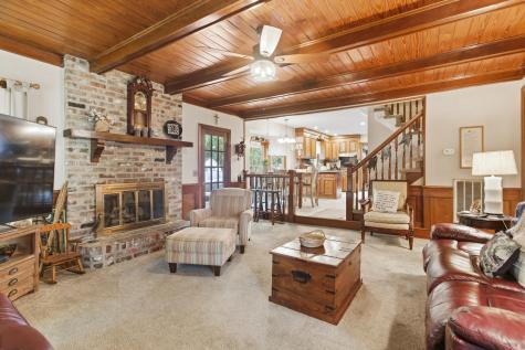 1011 Harbortowne Road Charleston SC 29412