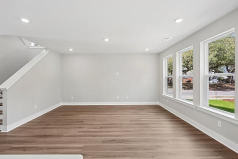 5362 Elder Avenue North Charleston SC 29406