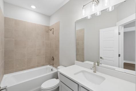 5362 Elder Avenue North Charleston SC 29406