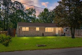 109 N Hampton Street Summerville SC 29483