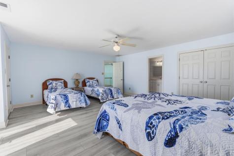2201 S Waccamaw Drive Murrells Inlet SC 29576