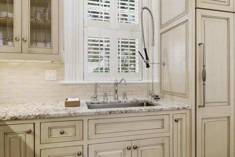 7 Legare Street Charleston SC 29401