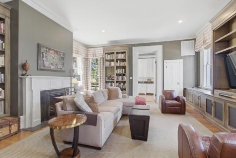 7 Legare Street Charleston SC 29401
